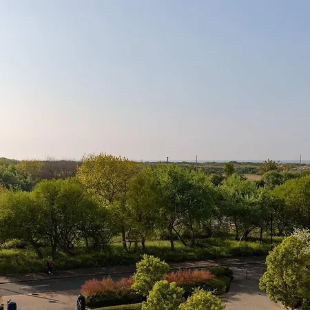 Huswell - Comfortable With Scenic Views *