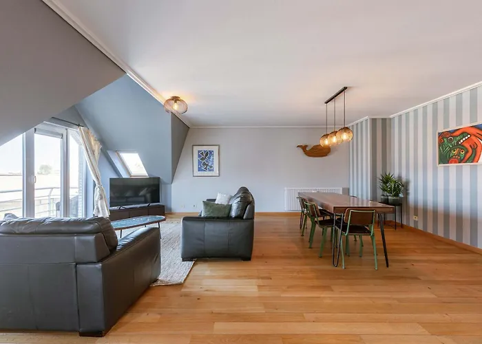 Casiola - Comfortable With Scenic Views Semesterbostad *