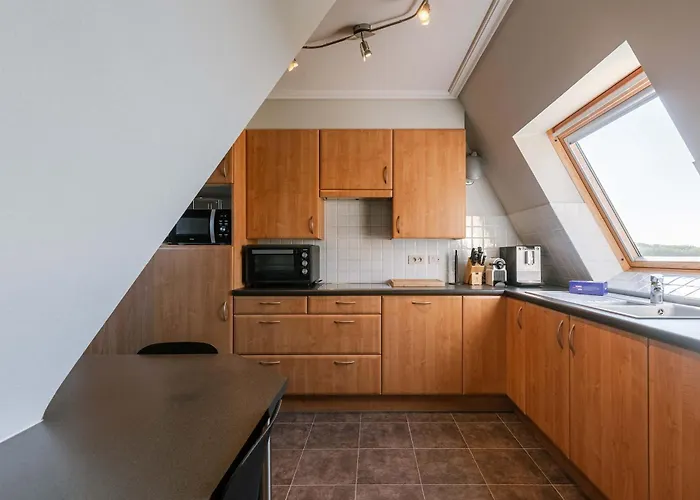 Semesterbostad Casiola - Comfortable With Scenic Views De Haan