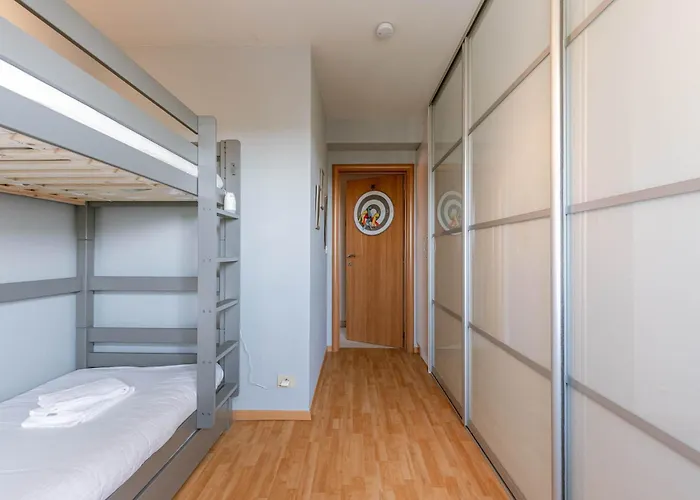 Semesterbostad Casiola - Comfortable With Scenic Views