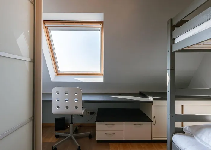 Semesterbostad Casiola - Comfortable With Scenic Views *